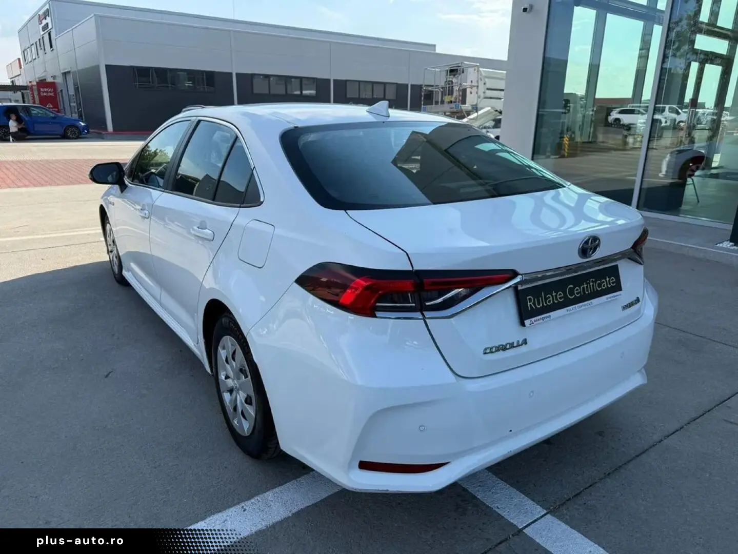 Toyota Corolla 1.8 Hybrid Business Hsd E-CVT