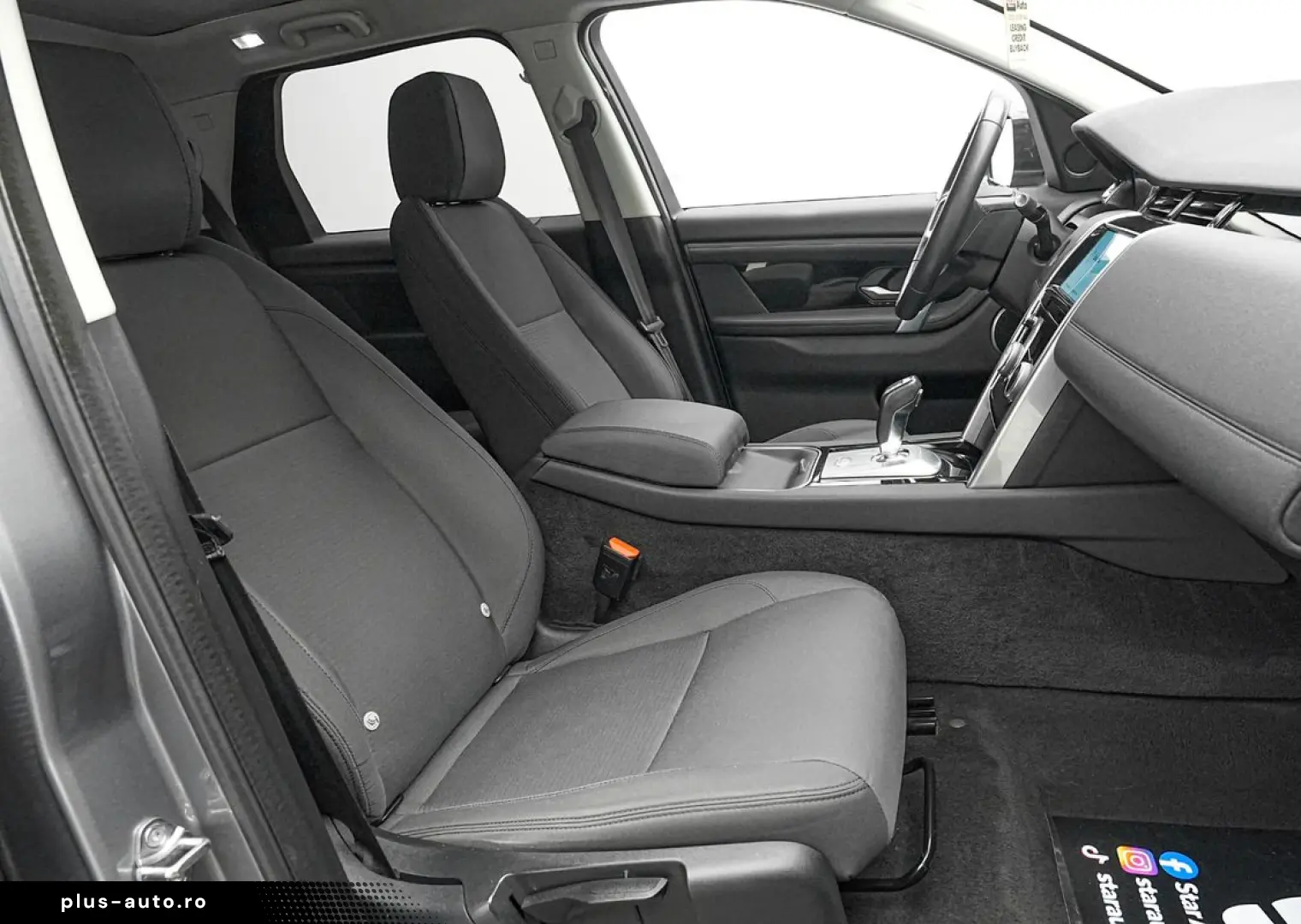 Land-Rover Discovery-Sport