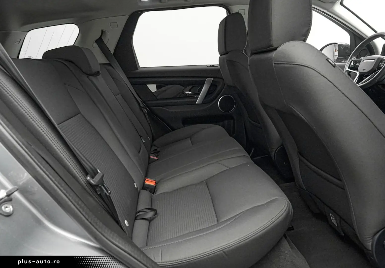 Land-Rover Discovery-Sport