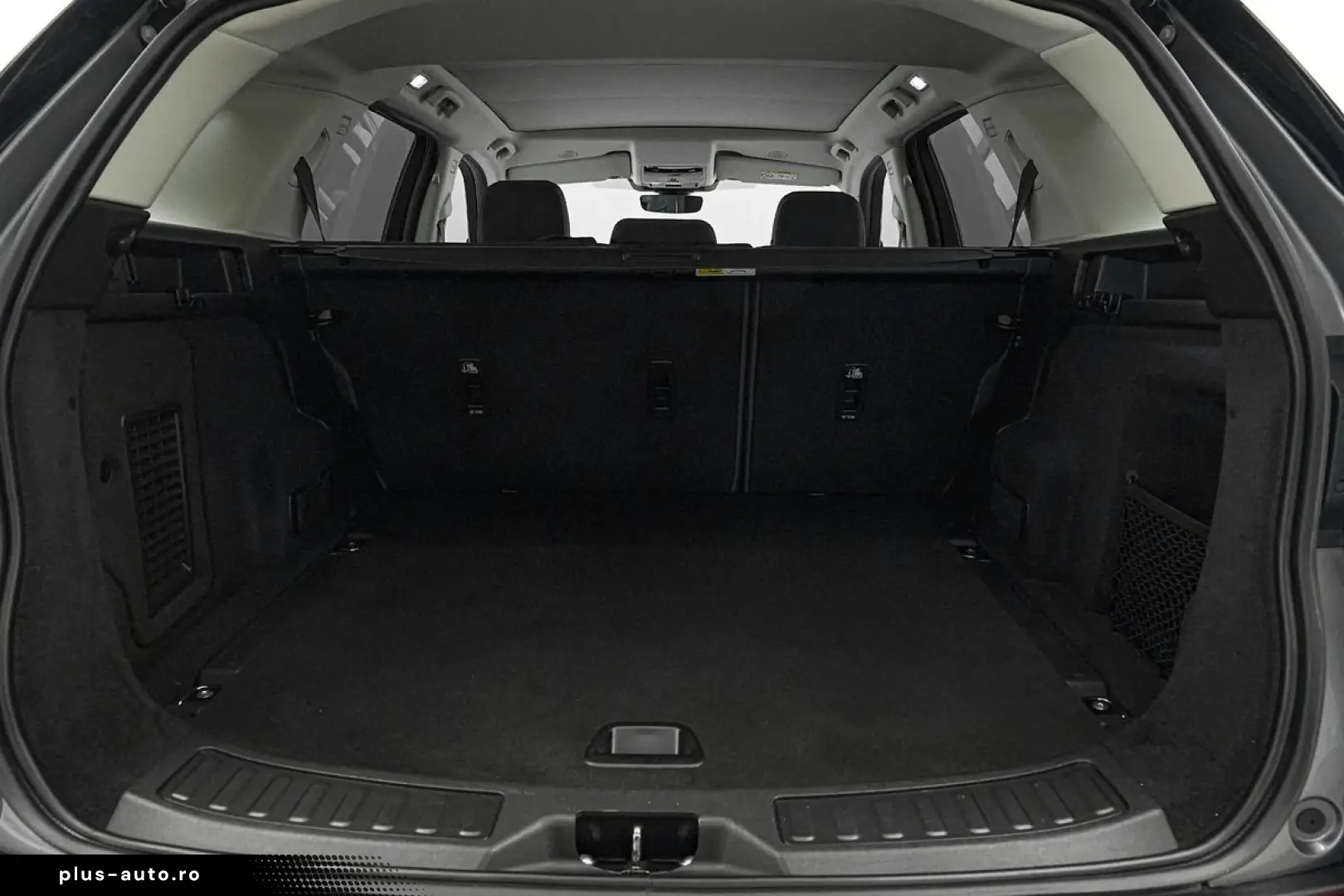 Land-Rover Discovery-Sport