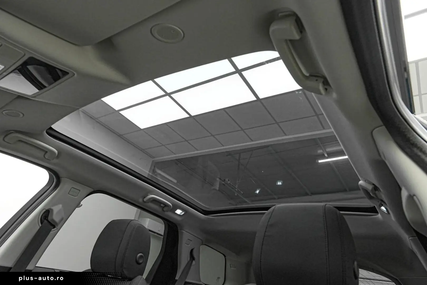 Land-Rover Discovery-Sport