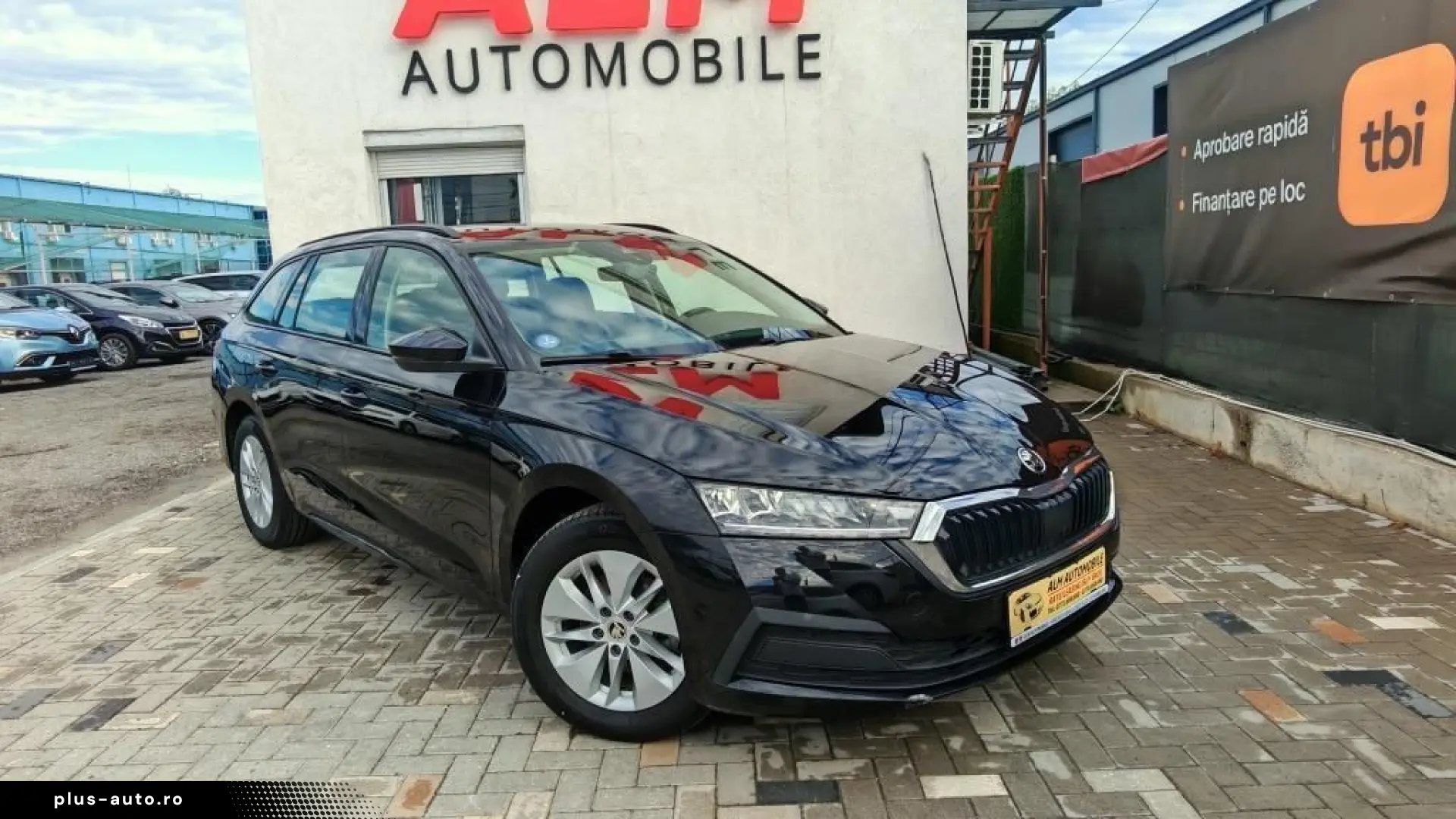 Skoda Octavia Automata benzina 2024 - Credit   Leasing   Gar