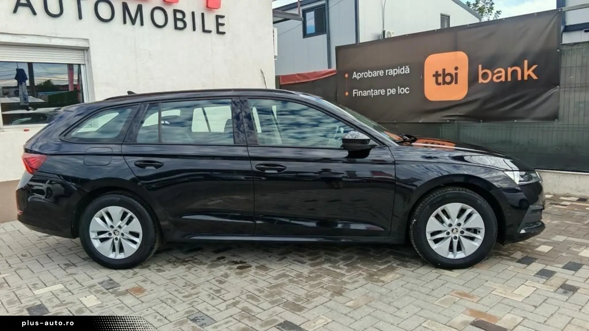 Skoda Octavia Automata benzina 2024 - Credit   Leasing   Gar