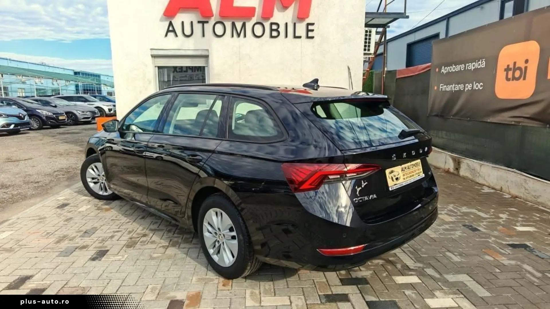 Skoda Octavia Automata benzina 2024 - Credit   Leasing   Gar