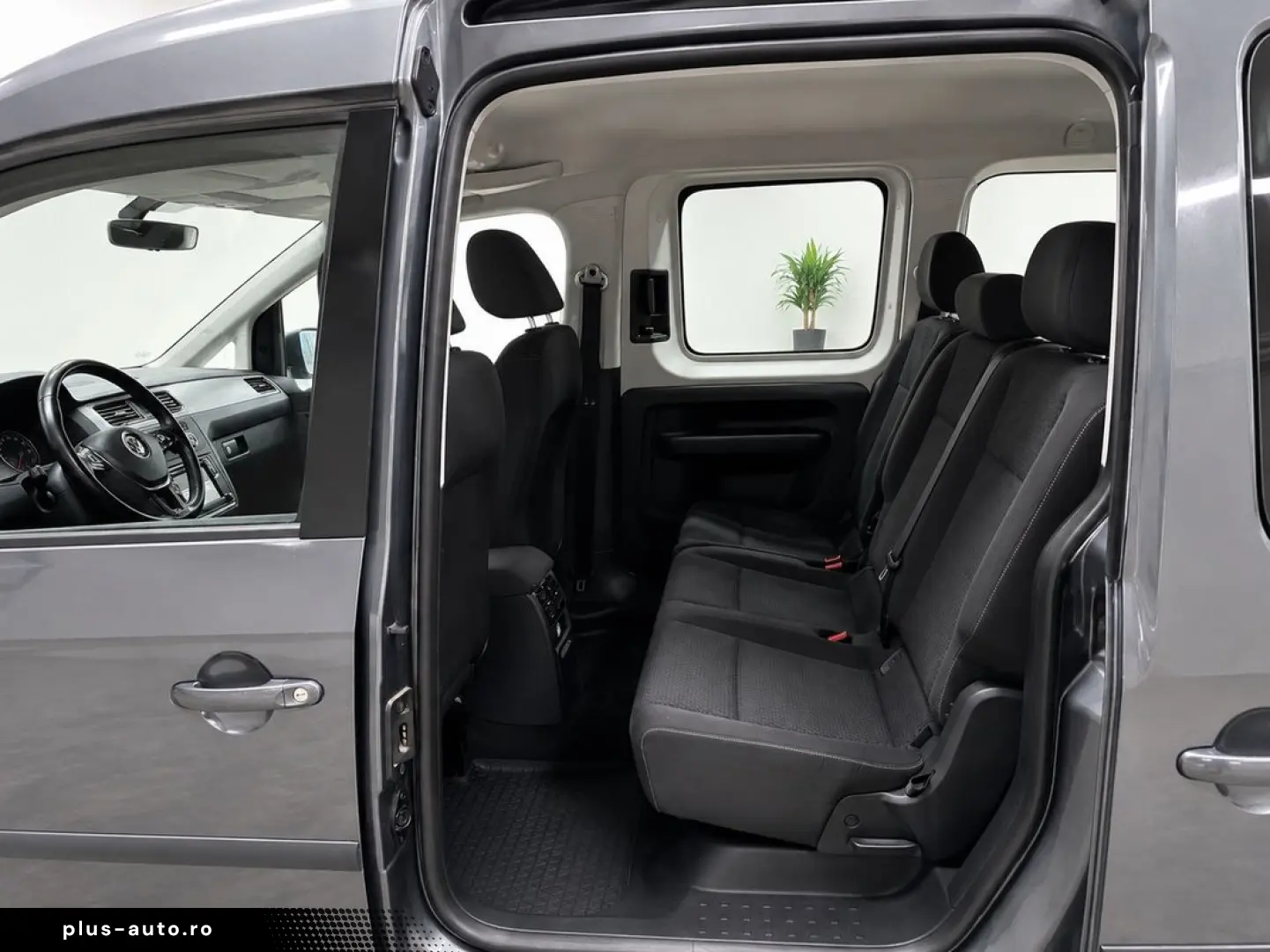 Volkswagen Caddy Maxi 7Locuri    2.0TDI E6