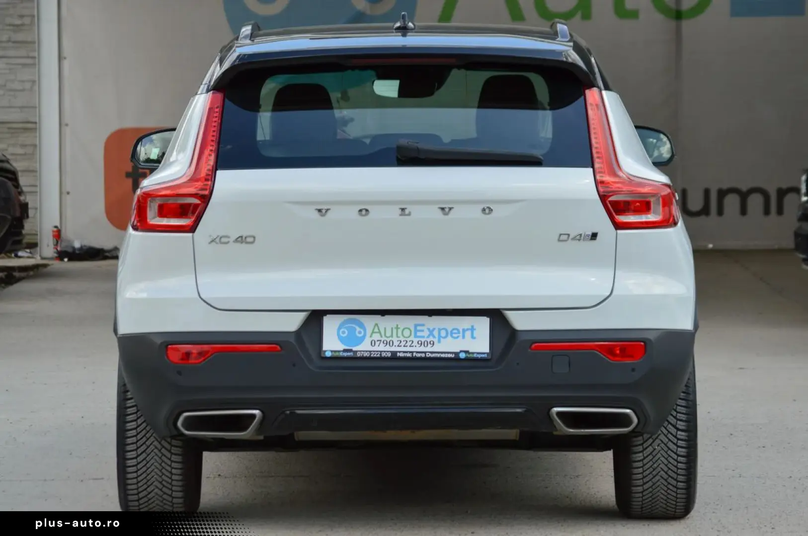 Volvo Xc-40