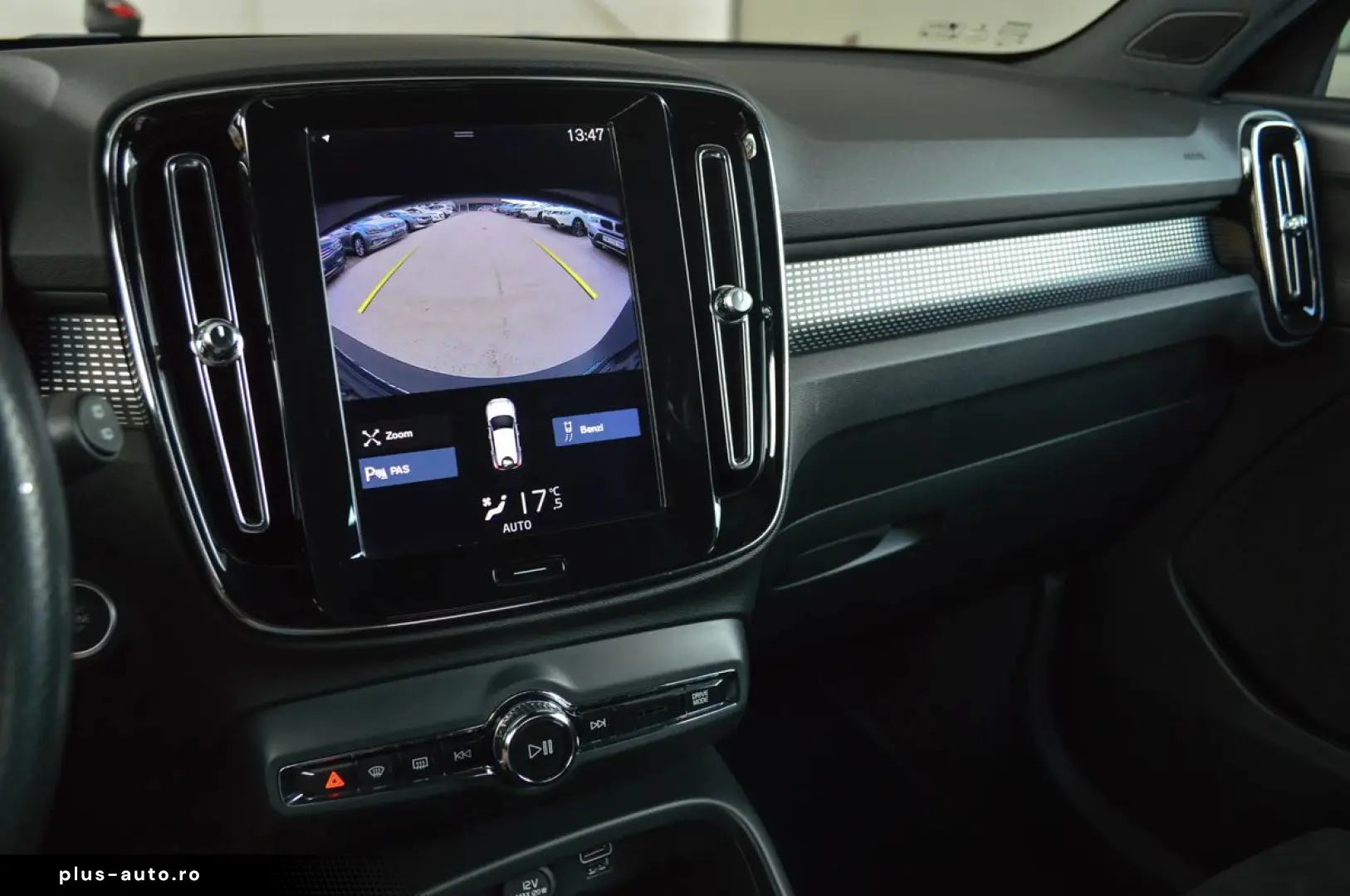 Volvo Xc-40