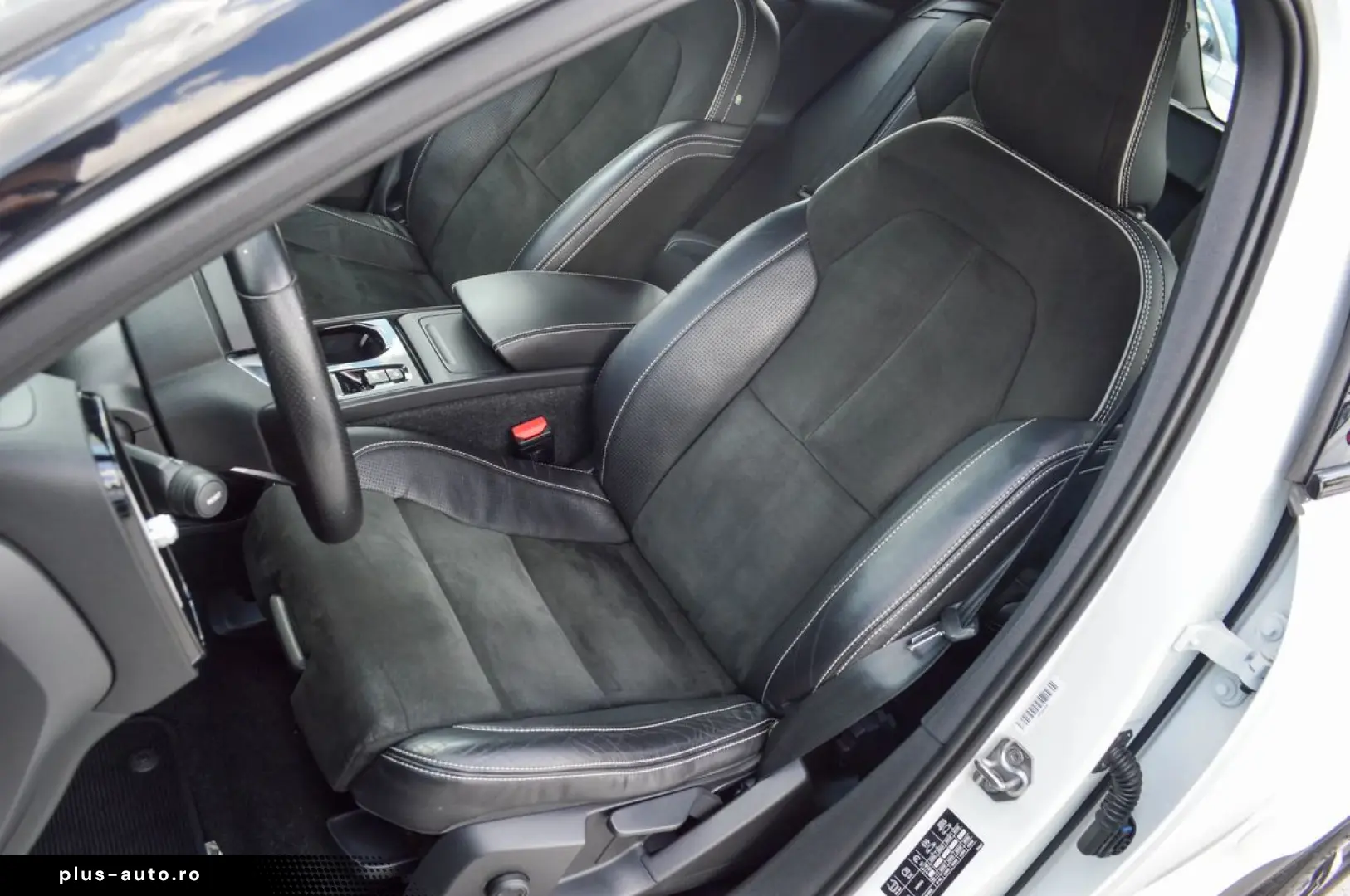 Volvo Xc-40