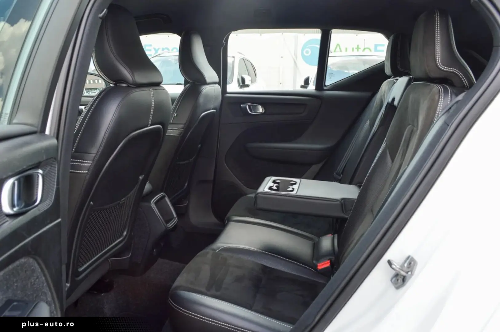 Volvo Xc-40