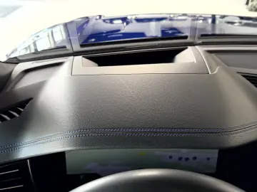VW Touareg R 3.0TSI BlackStyle Pano AHK HUD Massage