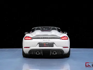PORSCHE 718 Spyder RS WEISSACH Camera PDLS Sport-Chrono