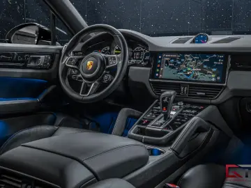 PORSCHE Cayenne E-Hyb Coupé PLATINUM SportDesign Pano