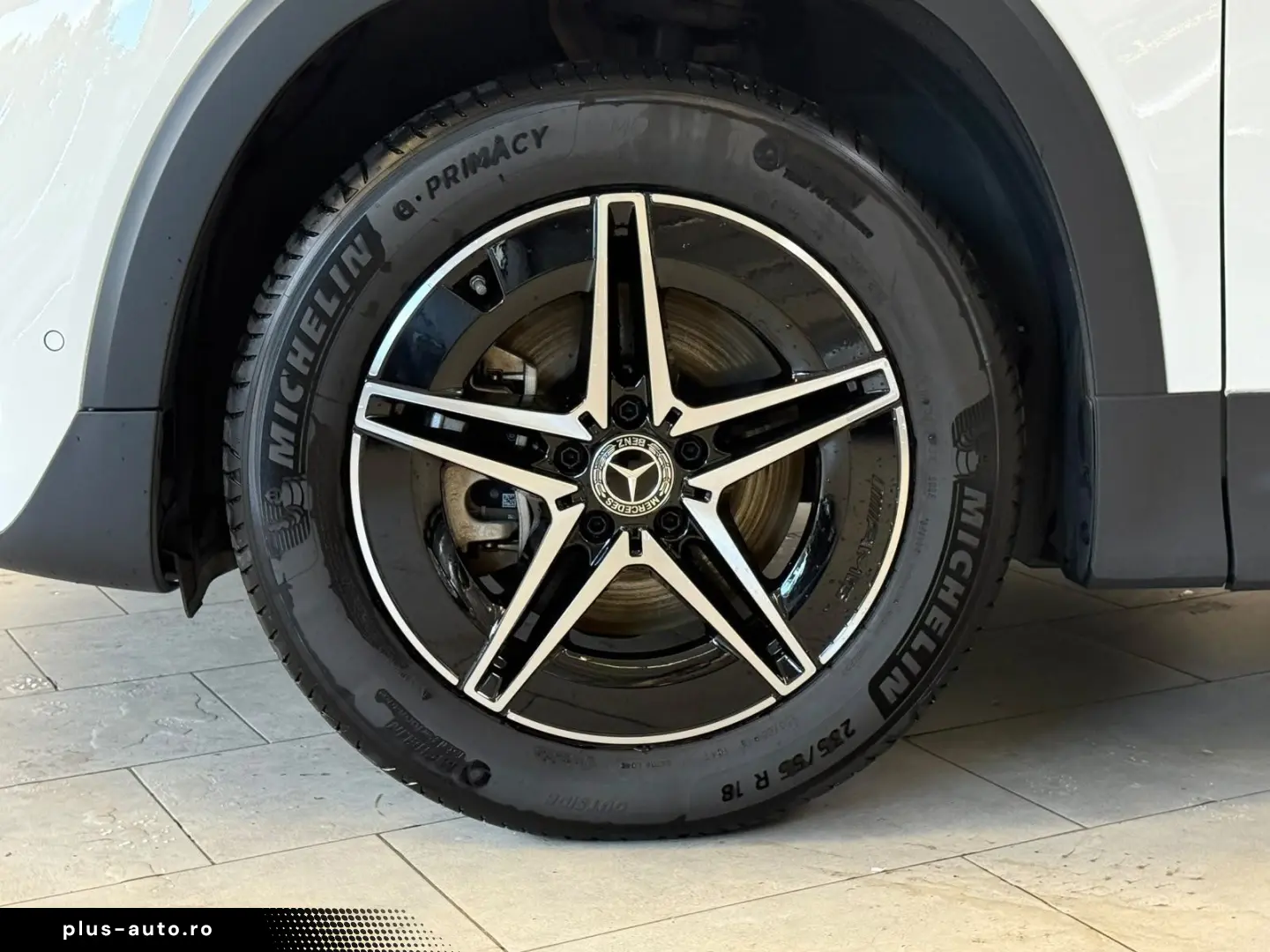 MERCEDES-BENZ EQB 300 4M AMG PANO BURM DISTR NIGHT K&hellip;
