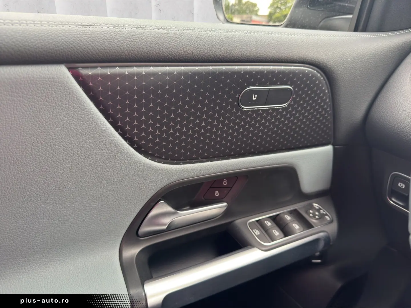 MERCEDES-BENZ EQB 350 Progressive 4Matic Pano 360  D&hellip;