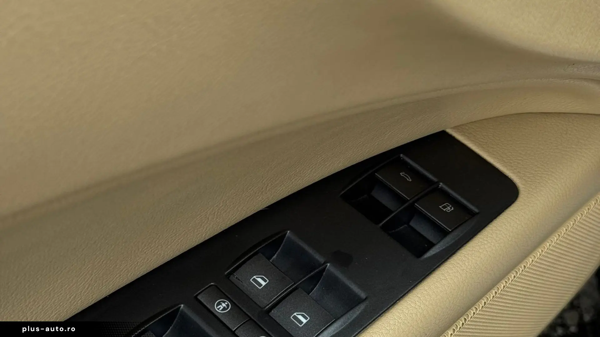 VOLKSWAGEN PHAETON