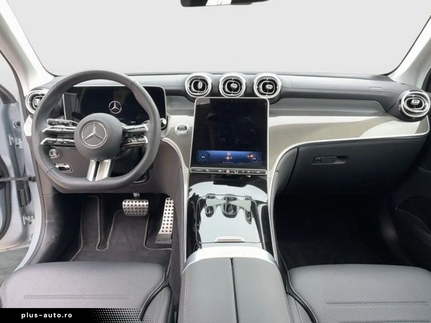 MERCEDES-BENZ GLC 450 d 4Matic AMG Line AHK Panoramadach
