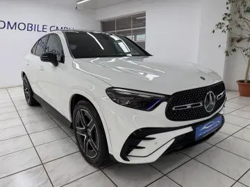 MERCEDES-BENZ GLC 300d 4M Coupé AMG Line Night Pano …
