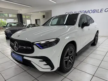 MERCEDES-BENZ GLC 300d 4M Coupé AMG Line Night Pano …