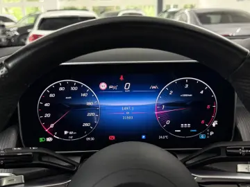 MERCEDES-BENZ GLC 300d 4M Coupé AMG Line Night Pano …