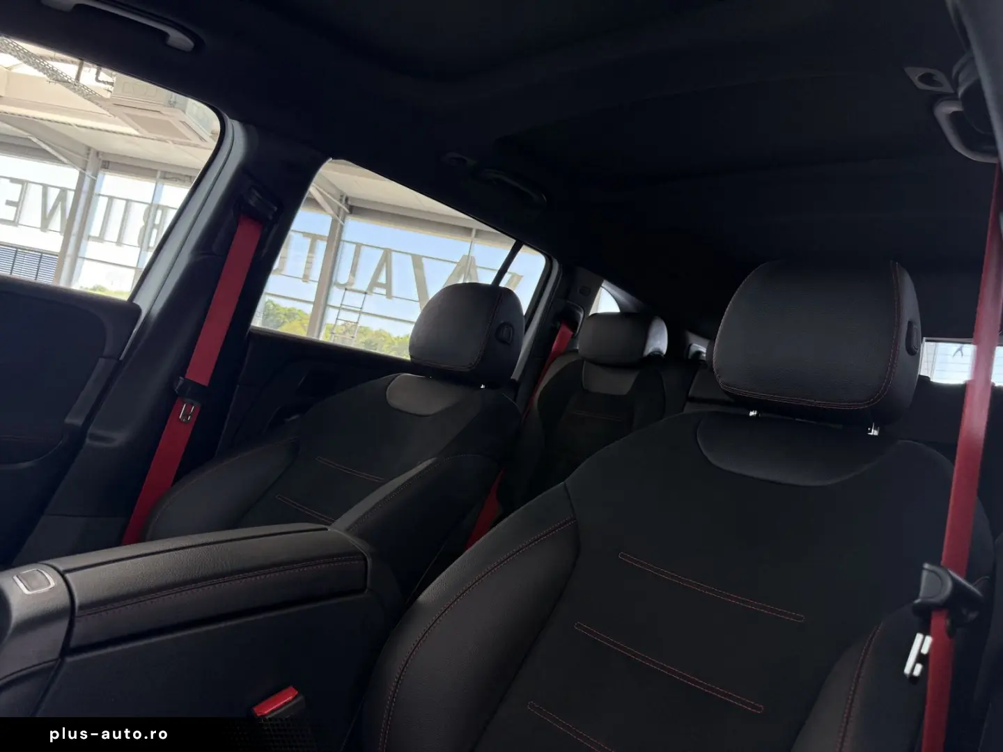 MERCEDES-BENZ GLB 35 AMG AMG PANO AHK 360  MBEAM 7-S