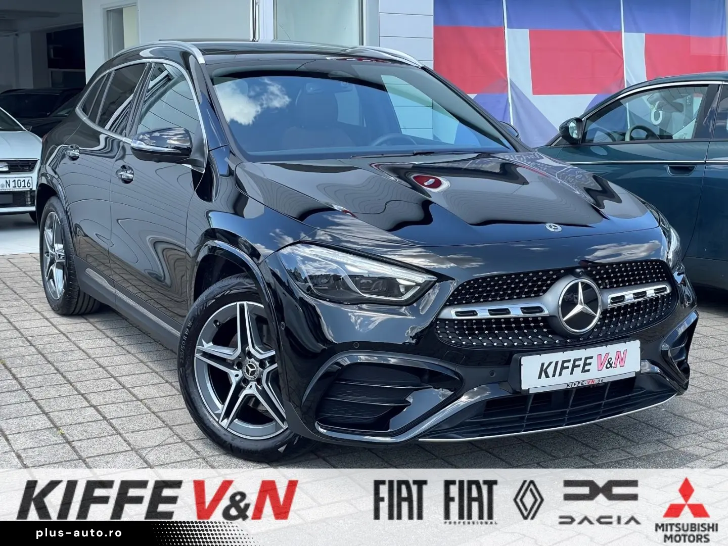 MERCEDES-BENZ GLA 200 AMG LINE ADVAN  HUD PANO 360 C&hellip;