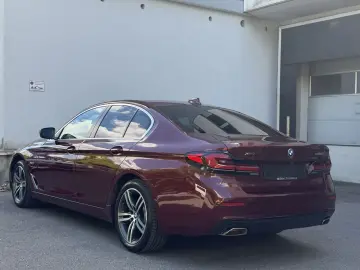 BMW 530 e xDrive Individual LED Live-Cockpit Kamera