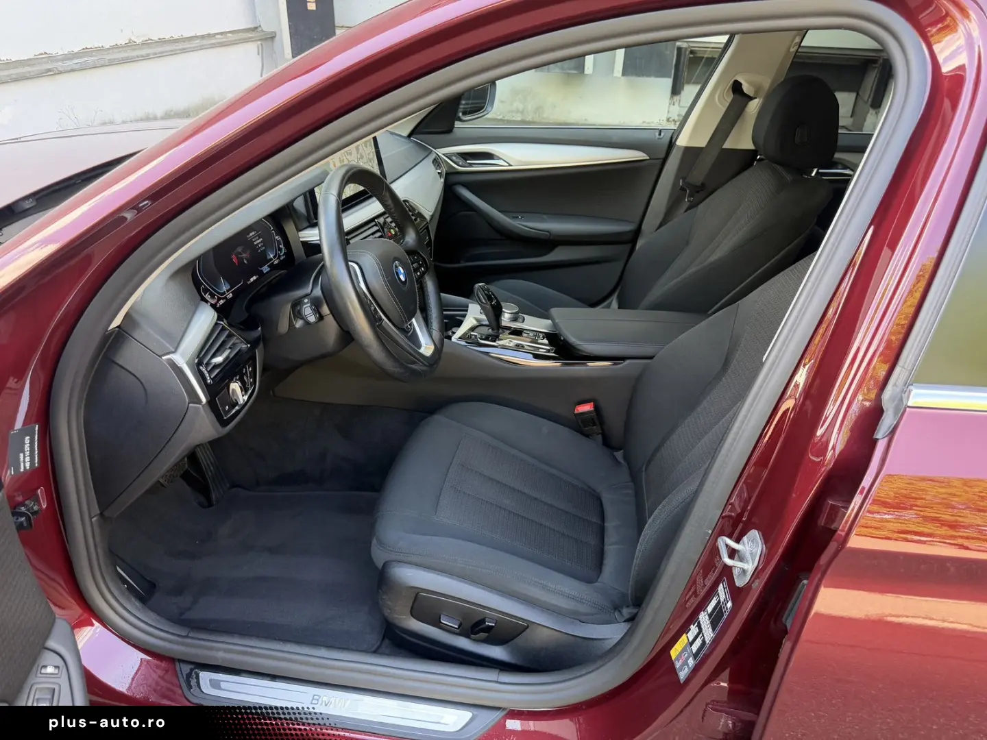 BMW 530 e xDrive Individual LED Live-Cockpit Kamera