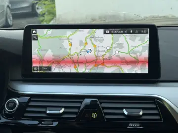 BMW 530 e xDrive Individual LED Live-Cockpit Kamera
