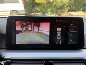 BMW 530 e xDrive Individual LED Live-Cockpit Kamera