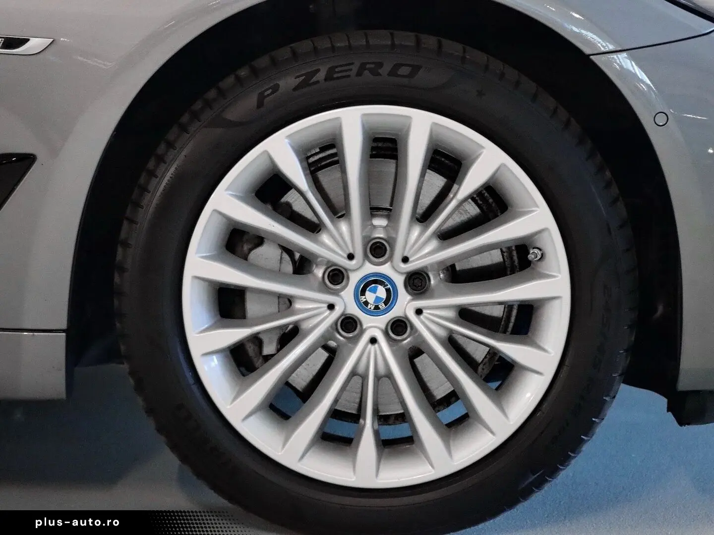 BMW 530e xDrive Limousine - Luxury Line