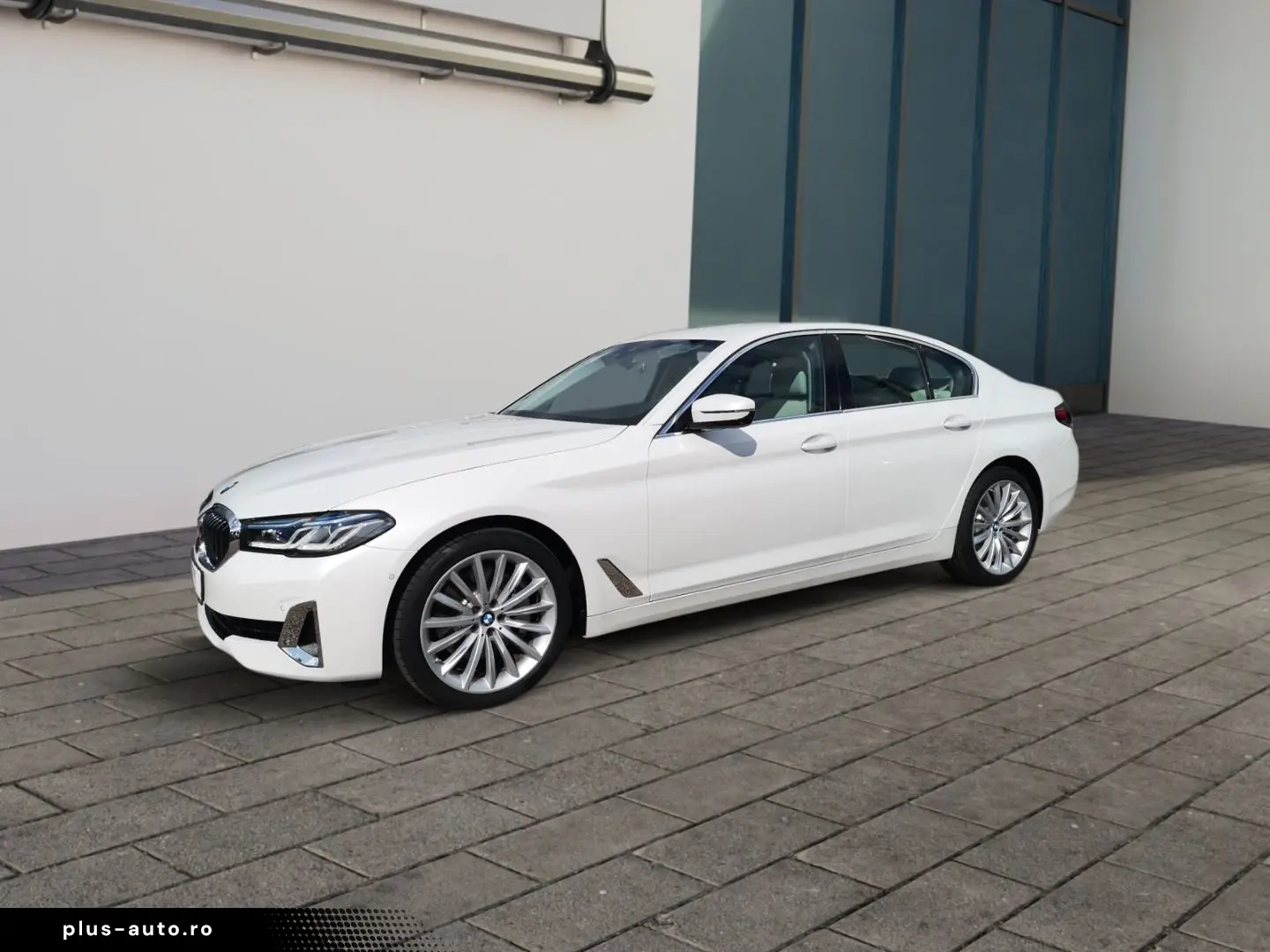 BMW 530 i xDr. Luxury Line  LASER LEDER NAVI PDC SHZ