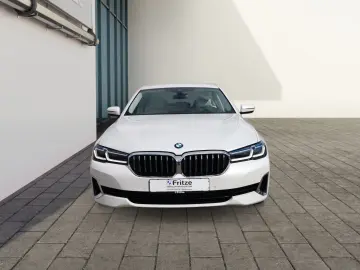BMW 530 i xDr. Luxury Line  LASER LEDER NAVI PDC SHZ