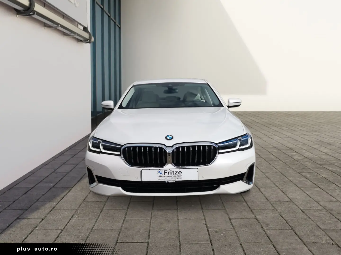 BMW 530 i xDr. Luxury Line  LASER LEDER NAVI PDC SHZ