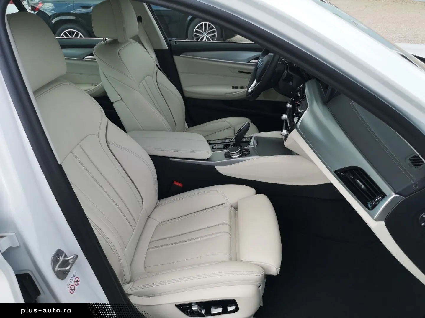 BMW 530 i xDr. Luxury Line  LASER LEDER NAVI PDC SHZ
