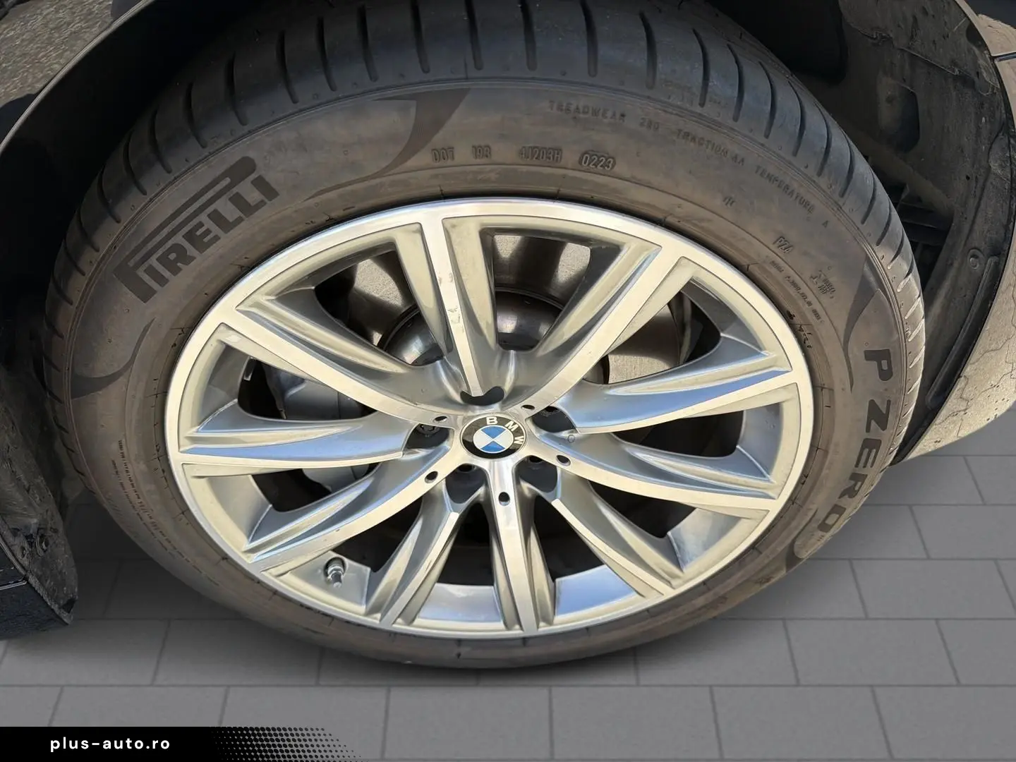 BMW 530 e xDrive Laser Kamera HuD HiFi Sportsitze