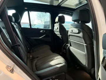 BMW X5 xDrive30d M Sportpaket Innovationsp. 7. Sitze