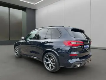 BMW X5 xDrive30d LED LASER NAVI HUD PANO KAMERA PDC