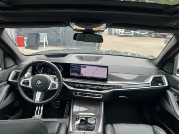BMW X5 xDrive30d M Sport PRO AHK Pano HeadUp Sitzbel
