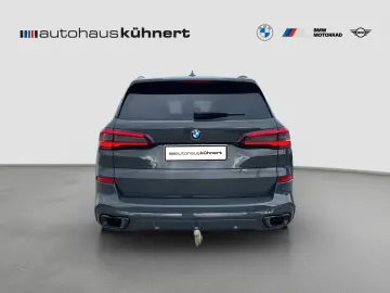 BMW X5 xDrive30d    M-Sport ACC PanoSD AHK Standheiz