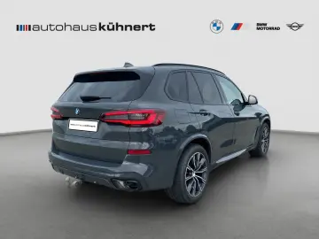 BMW X5 xDrive30d    M-Sport ACC PanoSD AHK Standheiz