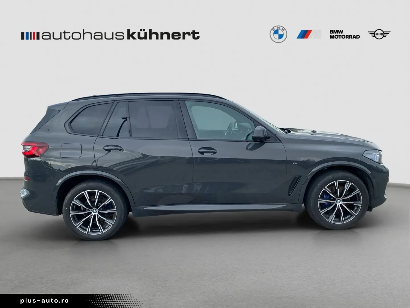 BMW X5 xDrive30d    M-Sport ACC PanoSD AHK Standheiz