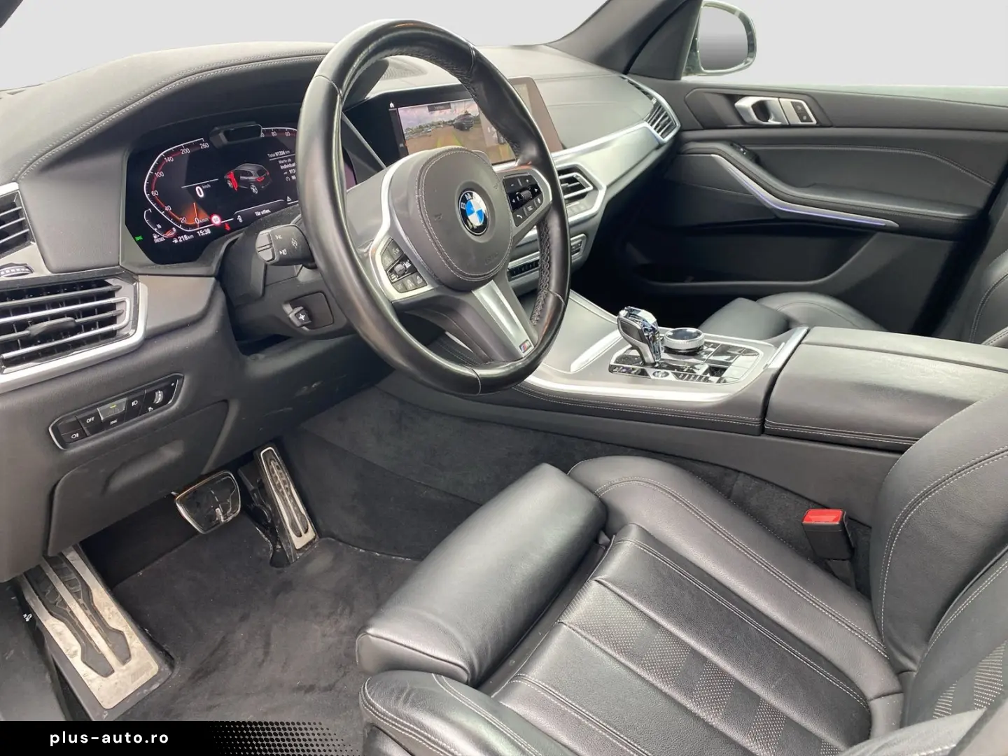 BMW X5 xDrive30d    M-Sport ACC PanoSD AHK Standheiz