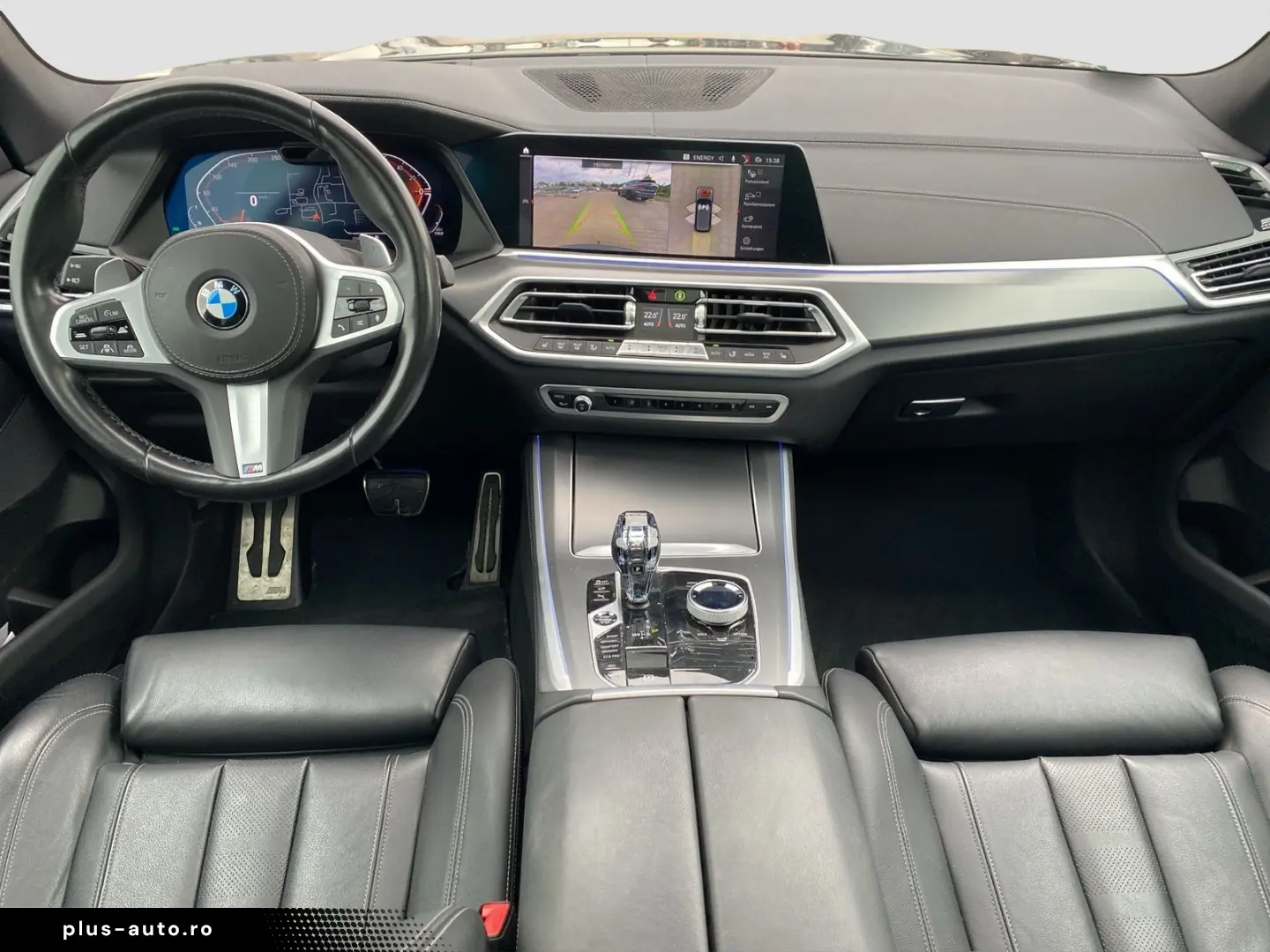 BMW X5 xDrive30d    M-Sport ACC PanoSD AHK Standheiz