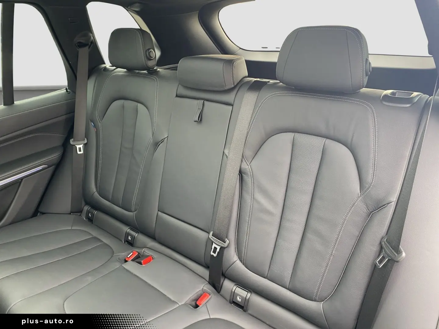 BMW X5 xDrive30d    M-Sport ACC PanoSD AHK Standheiz