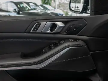BMW X5 xDrive 30d M-Sport PANO HUD 360  LASER LED