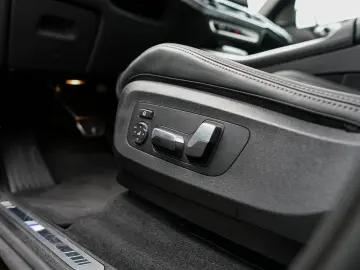 BMW X5 xDrive30d M-Sport 20  PANO AHK ACC H&K KoZg