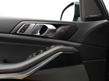 BMW X5 xDrive30d M-Sport 20  PANO AHK ACC H&K KoZg