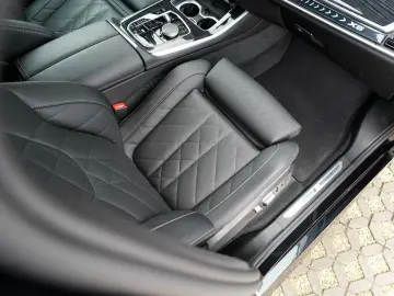 BMW X5 xDrive30d M-Sport 20  PANO AHK ACC H&K KoZg