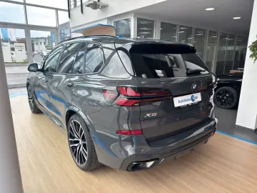 BMW X5 xDrive30d M Sport Pro 7-Sitzer nahezu VOLL!
