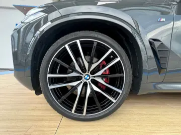 BMW X5 xDrive30d M Sport Pro 7-Sitzer nahezu VOLL!
